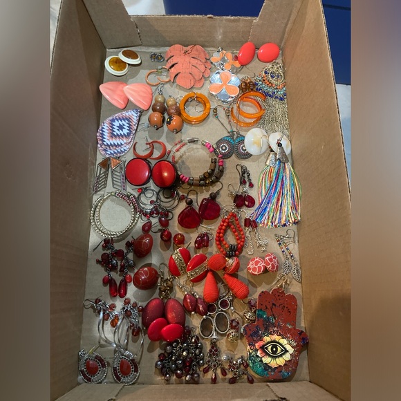 Jewelry - 44 Pairs of ❤️🍊Red and Orange Earrings